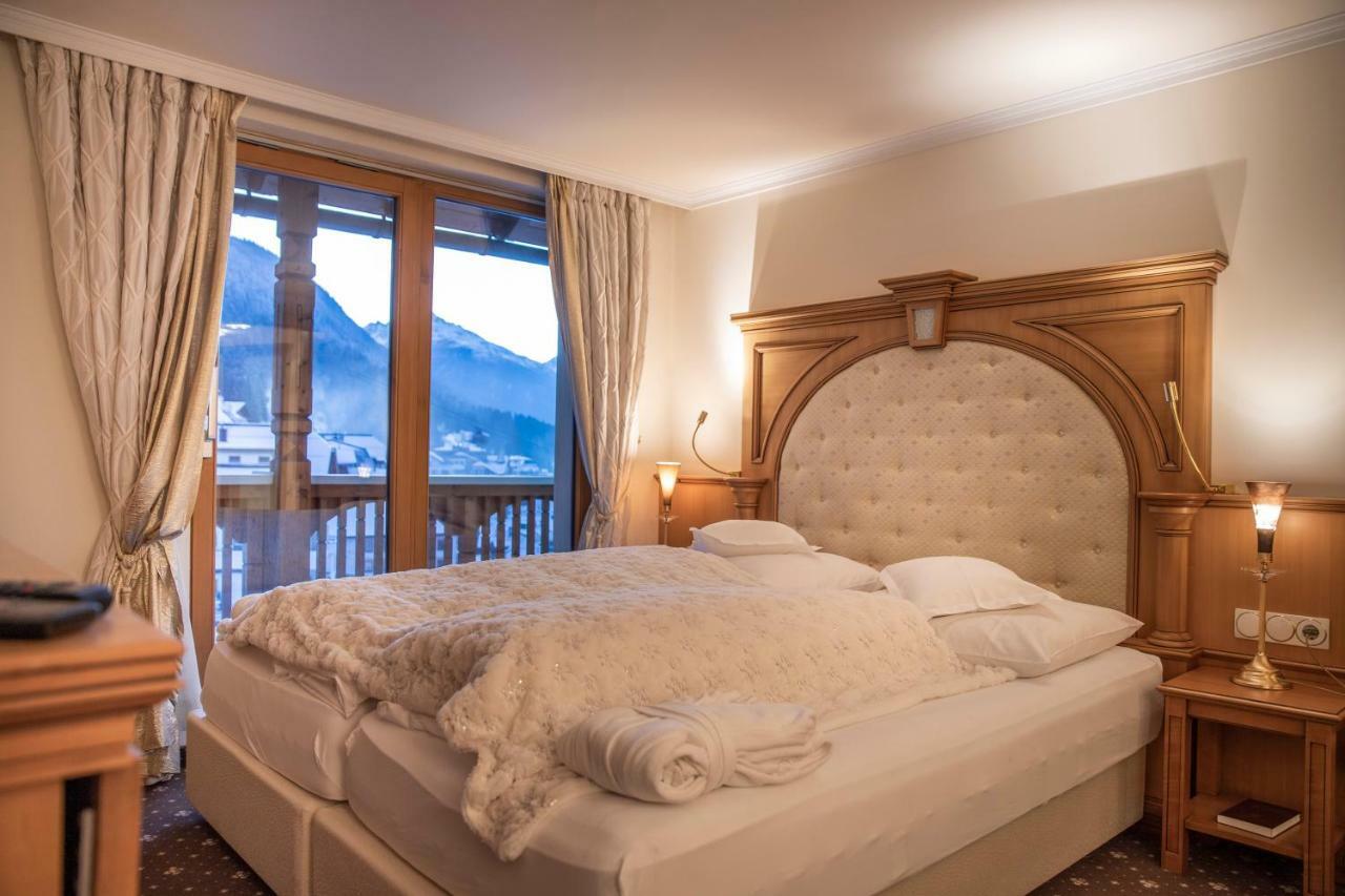 Superior Post Hotel 4*